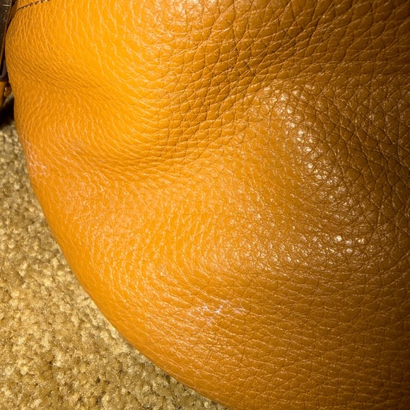 Coach Tan Leather Women's Fanny Pack - Picture 4 of 8